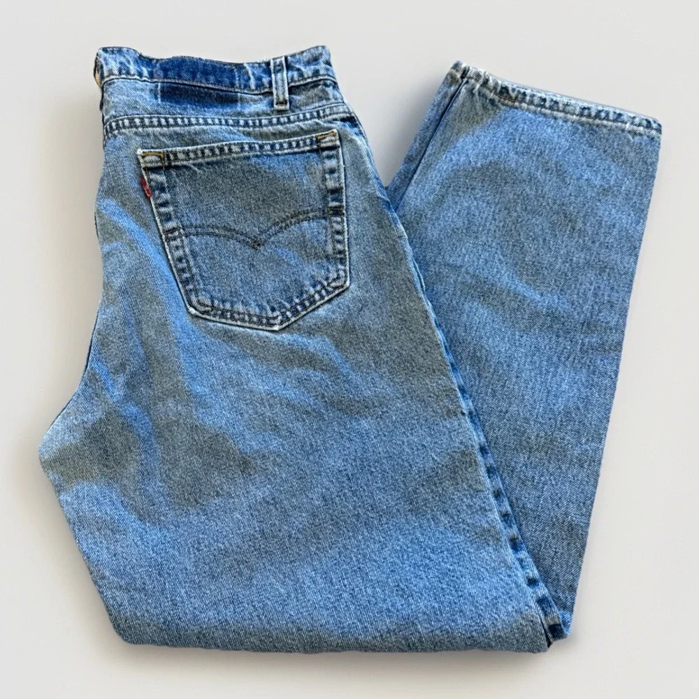 Vintage Levis 550 Jeans Mens 34 x 30 Relaxed Fit Straight Leg Denim 90s‎
